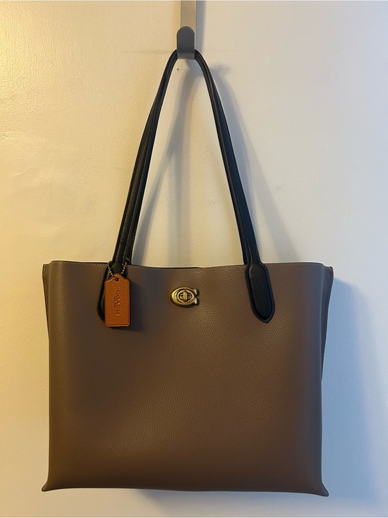 Coach Handbags - Coach Brown Leather Tote with Black Handles